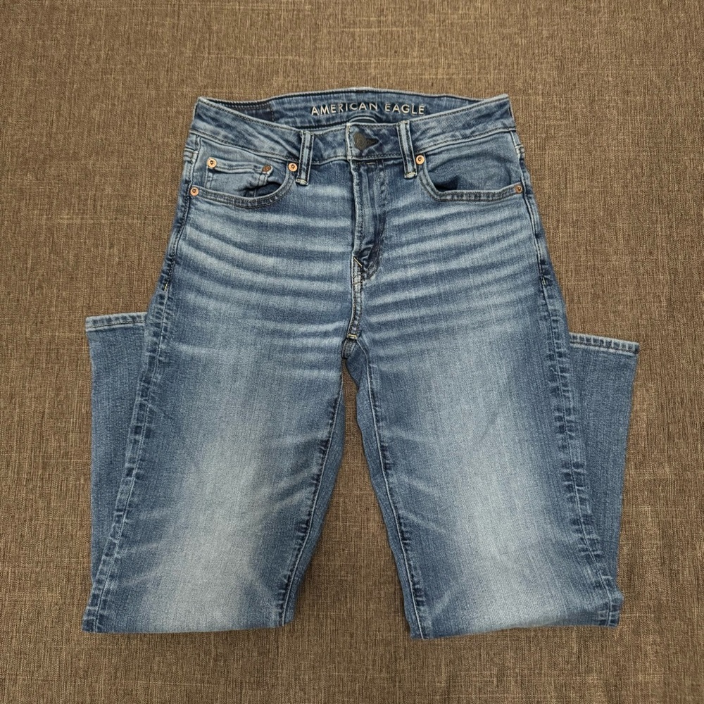 American Eagle Light Blue Denim men’s Jeans 28x30